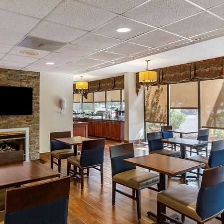 Comfort Inn Laurinburg Exterior foto
